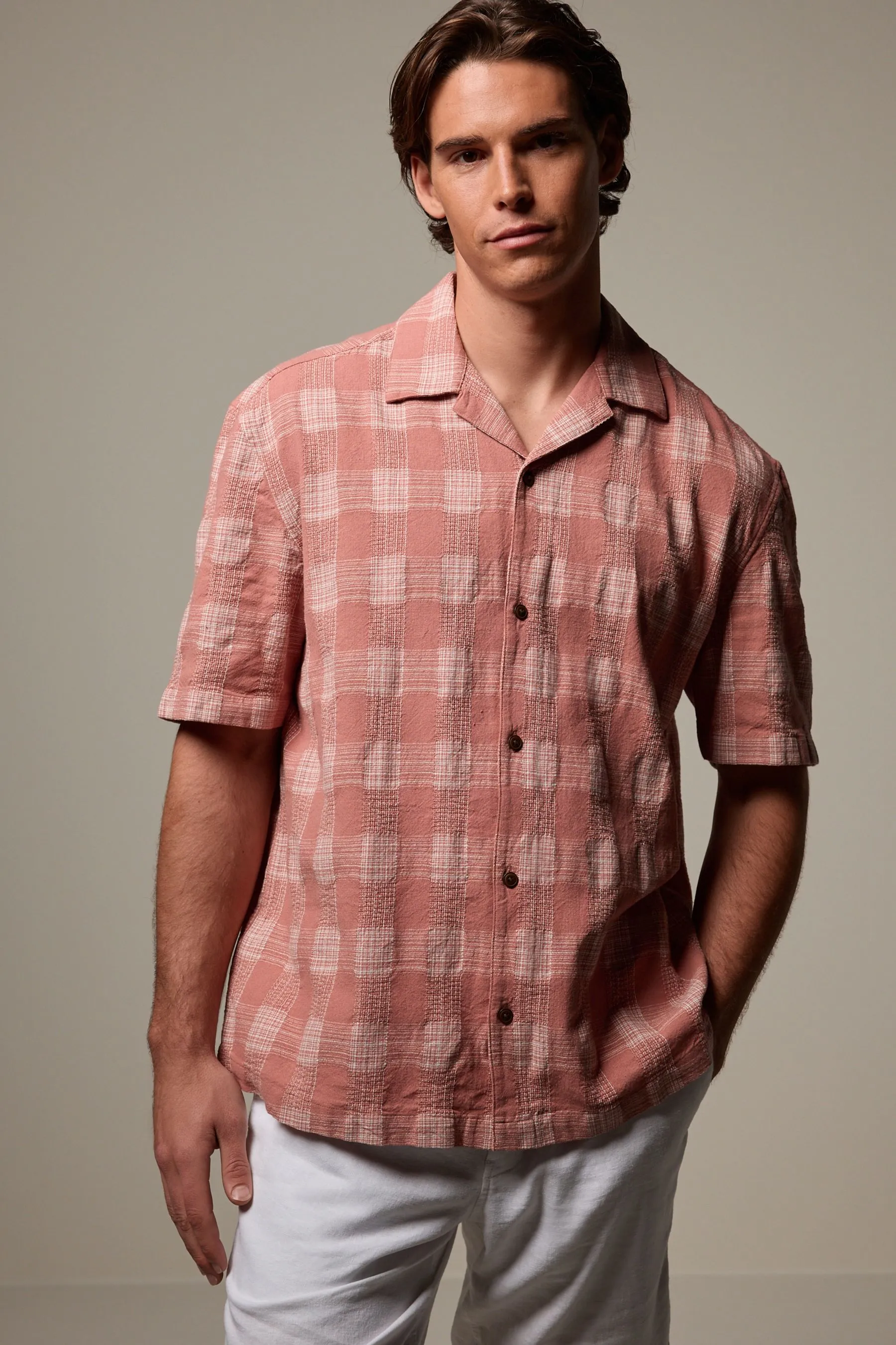 100% Cotone Check Maniche corte Camicia testurizzata con colletto cubano    